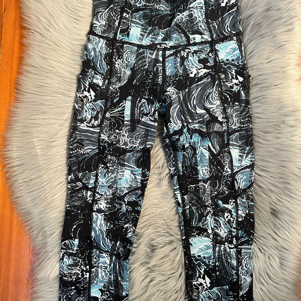 Lululemon Fast Free Crop II Eternal Wave Blue Side Pockets Sz 4